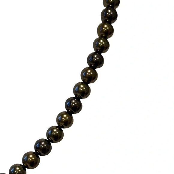 Signed Amber Brown Bead Necklace w/ Sparkly Gold Focal Bead – 18” Elegant - Picture 6 of 9